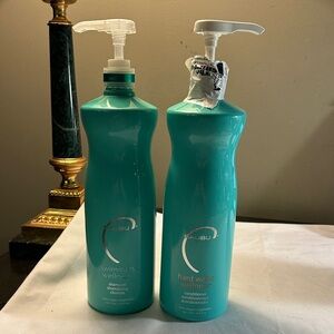 Malibu Swimmers Wellness Shampoo - Teal Bottle